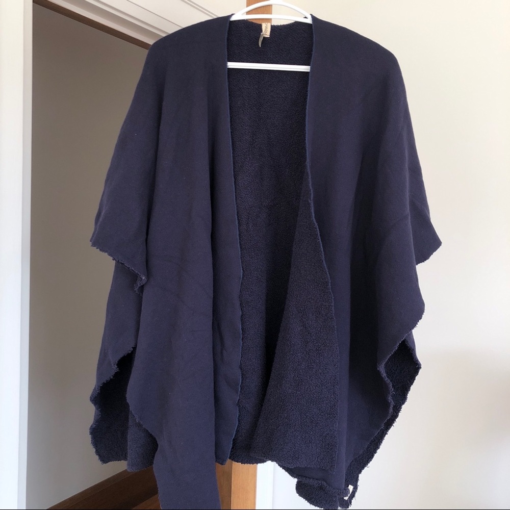 Donni reversible cape